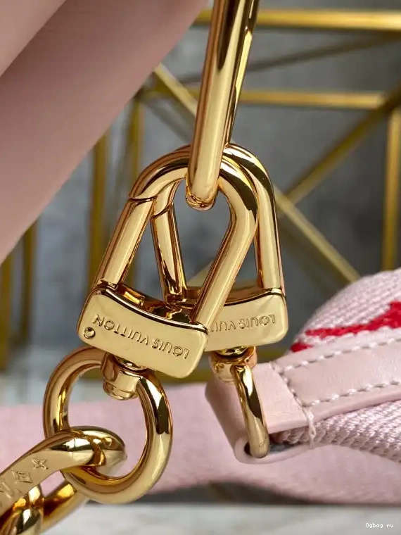 LOUIS VUITTON -COUSSIN LIMITED EDITION PM 0704